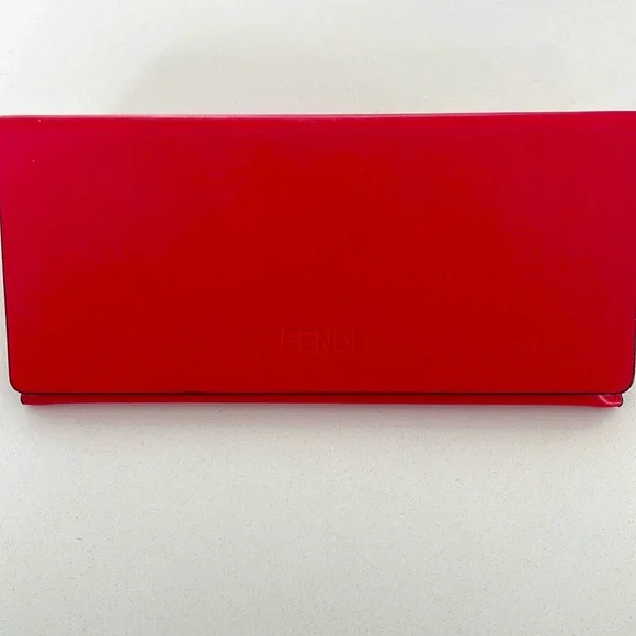 Fendi FF0039/G/S Fabulous Sunglasses Brand New, Never Worn - Picture 5 of 9